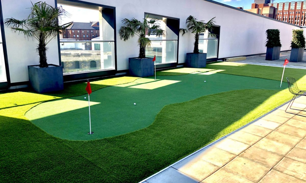 Wentworth Golf Putting Green Installation, Office Rooftop Leeds City Centre  | Easigrass Leicestershire